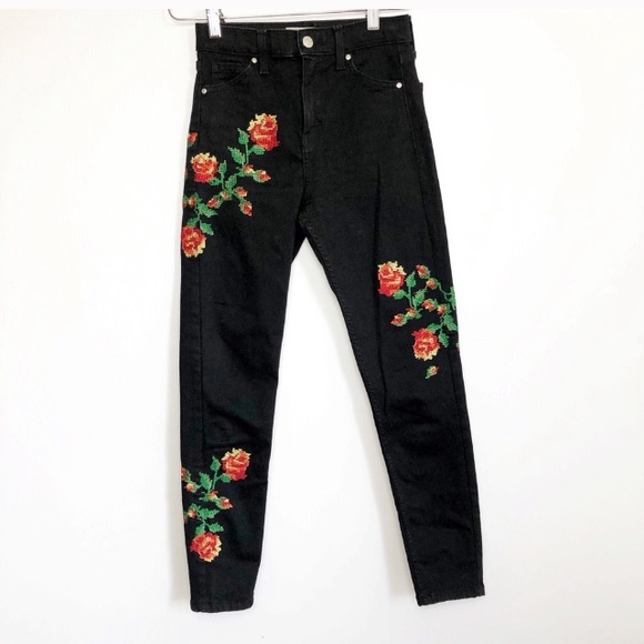 Topshop Denim - Topshop Jamie Embroidered Flower Pants